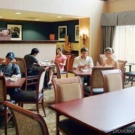 Hampton Inn & Suites Wells-Ogunquit 